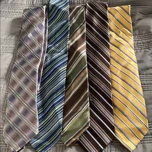Mixed striped ties